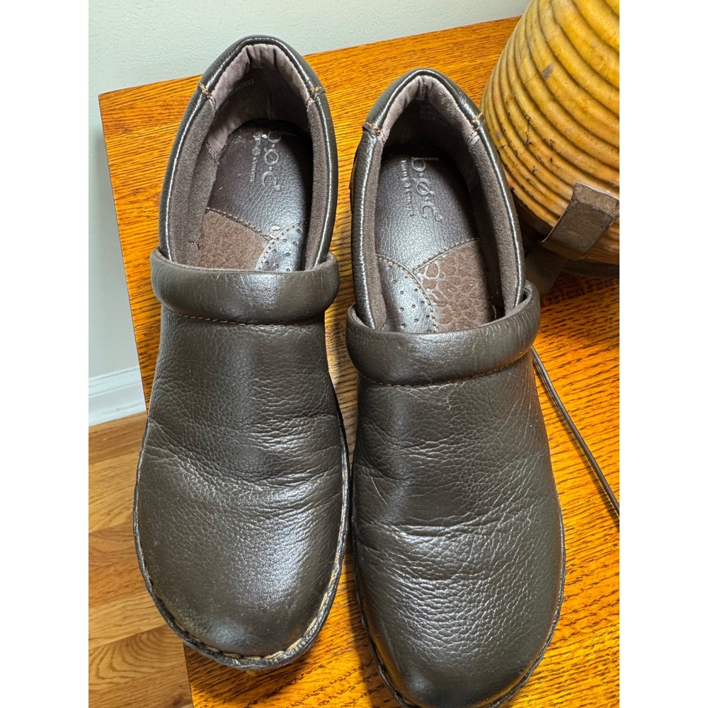 b.o.c. BIG ON COMFORT Brown Pebbled Leather Clogs - Size 10M Nurse Restaurant